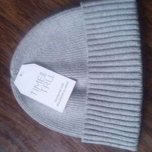 Time and Tru Gray Knit Beanie